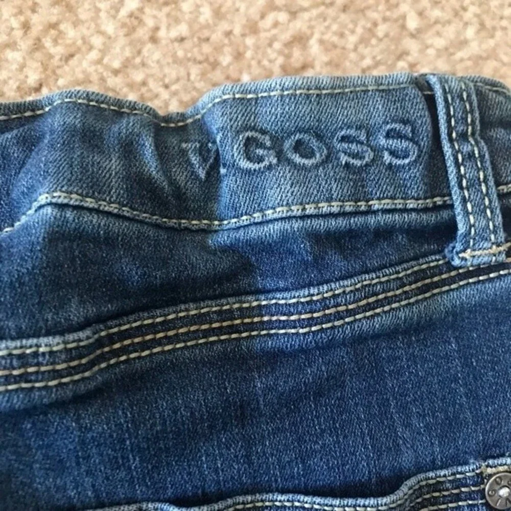 Vigoss girls blue bermuda shorts with cute patches size 14